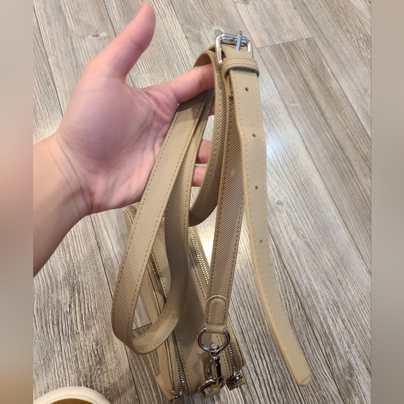 Lacoste Crossbody - Picture 9 of 13